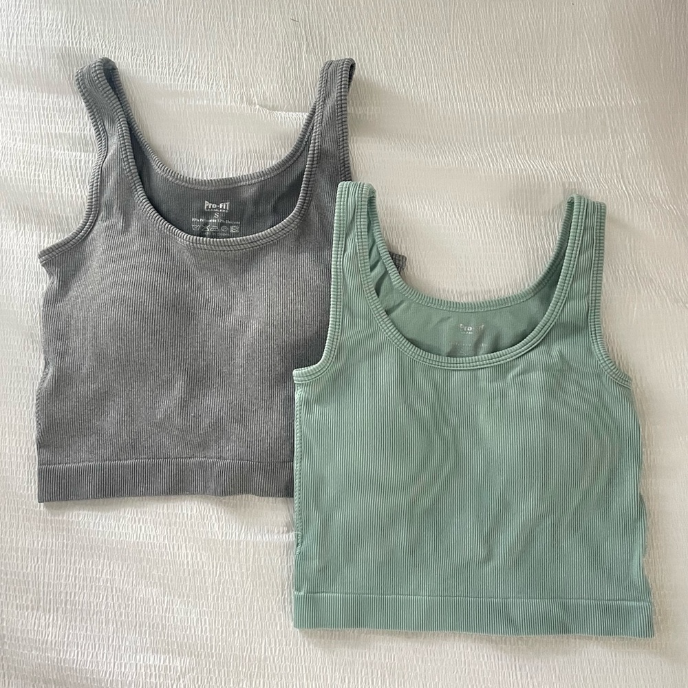 Seamless Cropped Workout Tank Set